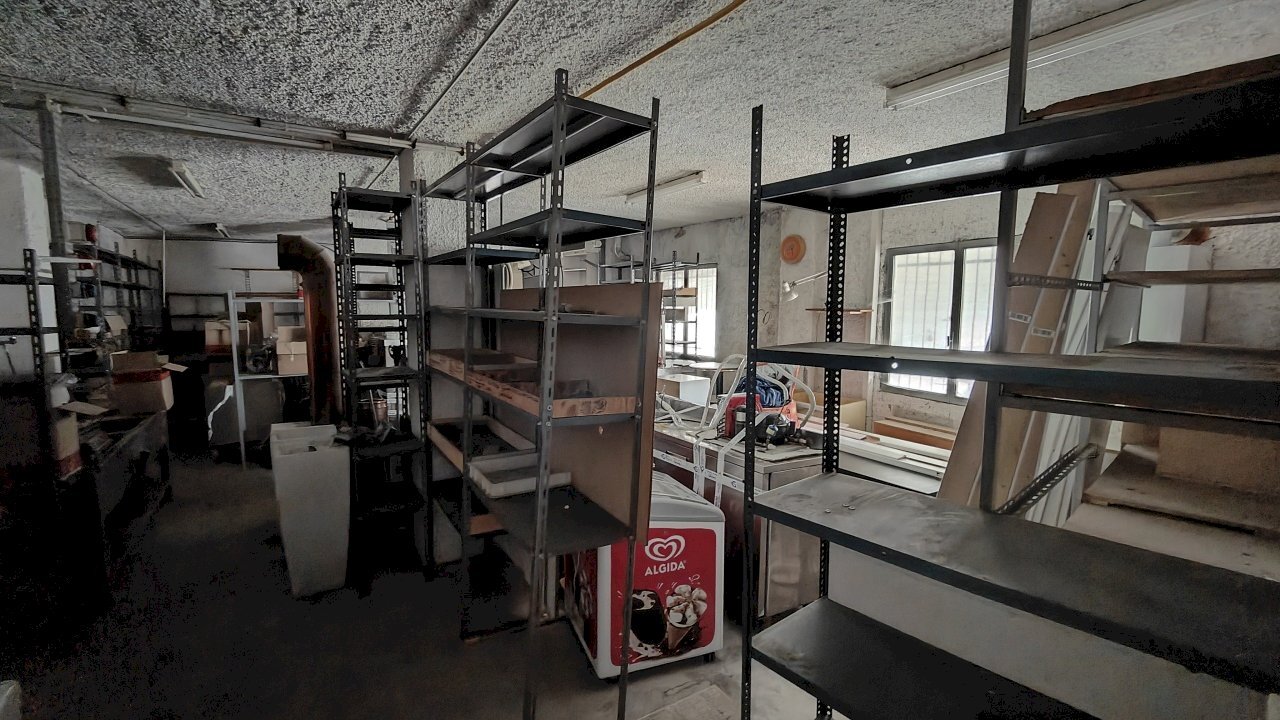 magazzino - Warehouse Albissola Marina - photo 1