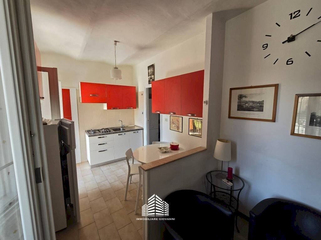 cucina - Bilocale via Umberto I, 49, Bra - foto 1