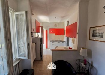 cucina - Bilocale via Umberto I, 49, Bra - foto 2