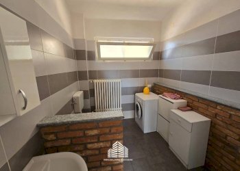 bagno - Bilocale via Umberto I, 49, Bra - foto 10