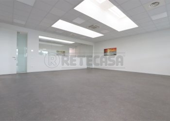 IMG_4003.JPG - Ufficio Via Boschi, Torri di Quartesolo - foto 4