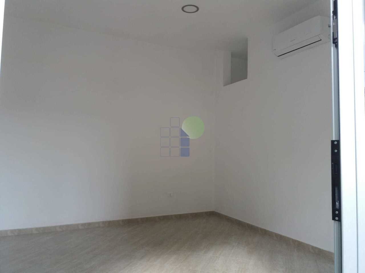 Commercial Premises Via Toscana 34, Livorno - photo 2