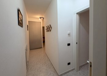 image00005.jpeg - Trilocale Via Bottelli 1, Arona - foto 7