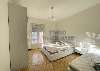 IMG_1379.JPG - Quadrilocale Via San Francesco 200, Taggia - foto 2