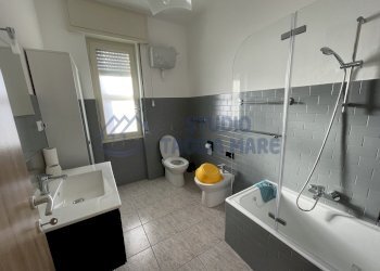 IMG_1393.JPG - Quadrilocale Via San Francesco 200, Taggia - foto 6