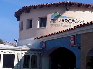 facciata - Ufficio piazzetta del Porto, Budoni - foto 2