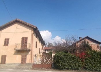 Facciata - Rustico via Roma, Montiglio Monferrato - foto 1