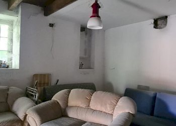 Independent house Isola del Cantone - photo 9