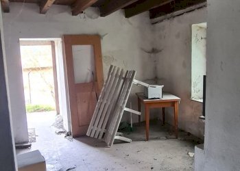 Independent house Isola del Cantone - photo 12