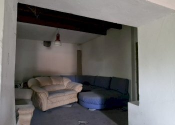 Independent house Isola del Cantone - photo 14