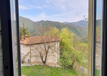 Independent house Isola del Cantone - photo 30