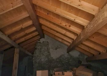 Independent house Isola del Cantone - photo 35