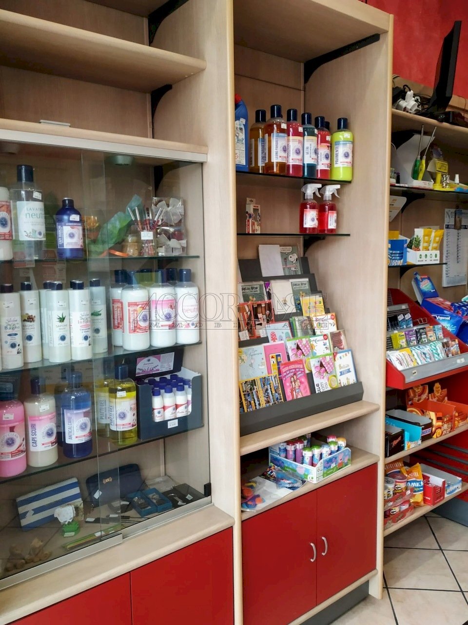 IMG-20221226-WA0010.jpg - Tabaccheria Via Tiziano Aspetti, Padova - foto 3