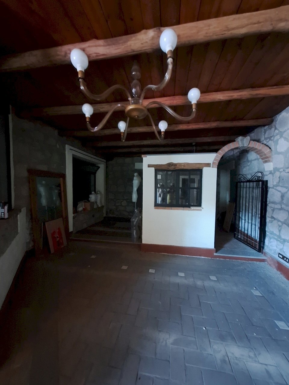 20250620_131903.jpg - Locale Commerciale Largo G. Roncacci 9, Morlupo - foto 3