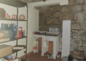 20250620_132154.jpg - Locale Commerciale Largo G. Roncacci 9, Morlupo - foto 8