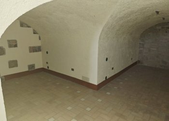 20250620_132037.jpg - Locale Commerciale Largo G. Roncacci 9, Morlupo - foto 13