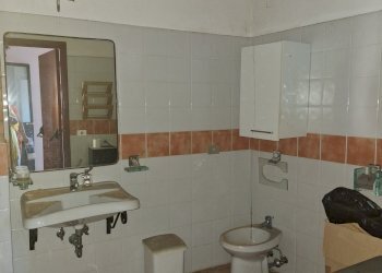 20250620_132323.jpg - Locale Commerciale Largo G. Roncacci 9, Morlupo - foto 20