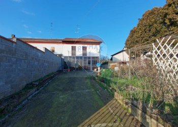 Casa semi indipendente Via Quarta Valle, 9 
 Valmadonna, Alessandria - foto 4