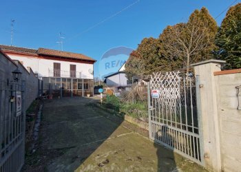 Casa semi indipendente Via Quarta Valle, 9 
 Valmadonna, Alessandria - foto 6