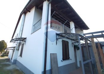 Casa semi indipendente Via Quarta Valle, 9 
 Valmadonna, Alessandria - foto 17