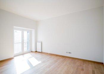 Quadrilocale piazza Raffaele De Ferrari, 4, Genova (zona Centro) - foto 8