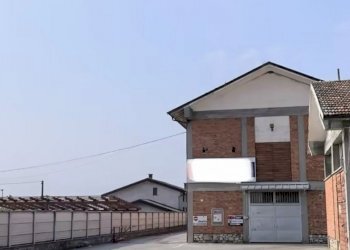 Capannone Via Dronero, Busca - foto 2