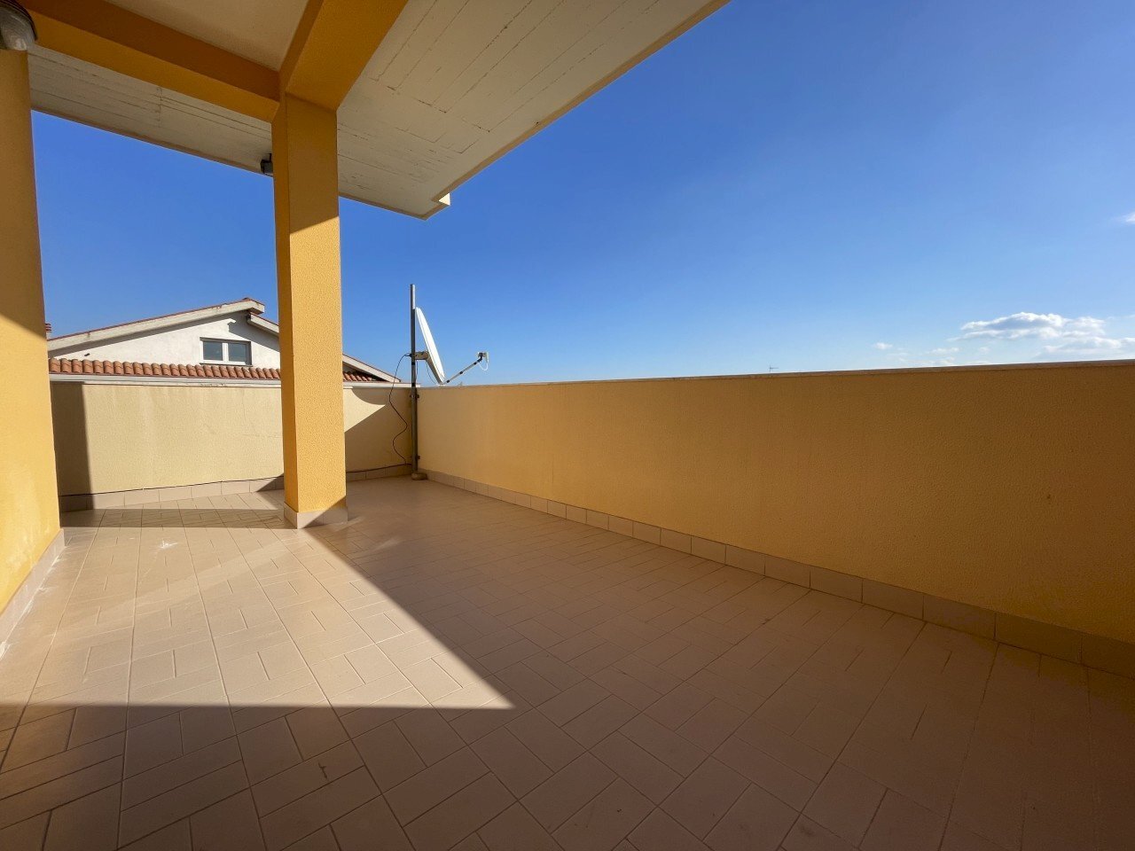 20230114_115533301_iOS.jpeg - Four-room apartment Via Torremontanara 109, Torrevecchia Teatina - photo 2