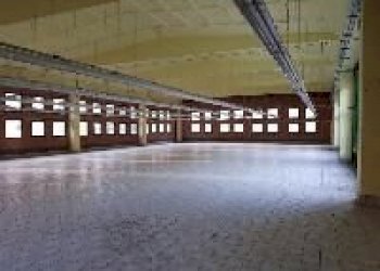 Capannone interni - Locale Commerciale via Lambro 40, Castelmarte - foto 4