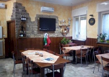 Sala ristorante - Locale Commerciale via Venezia 9, Brenna - foto 5