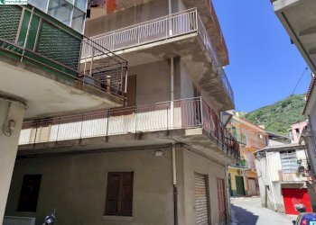 Casa indipendente Via S. Nicolò Santo Stefano Briga, Messina - foto 4