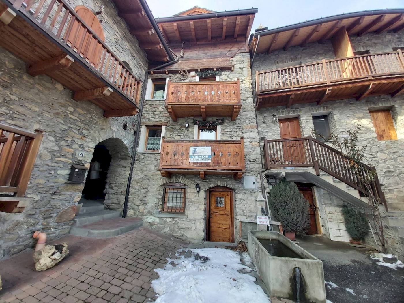 Three-room apartment Frazione Excenex, Aosta - photo 3