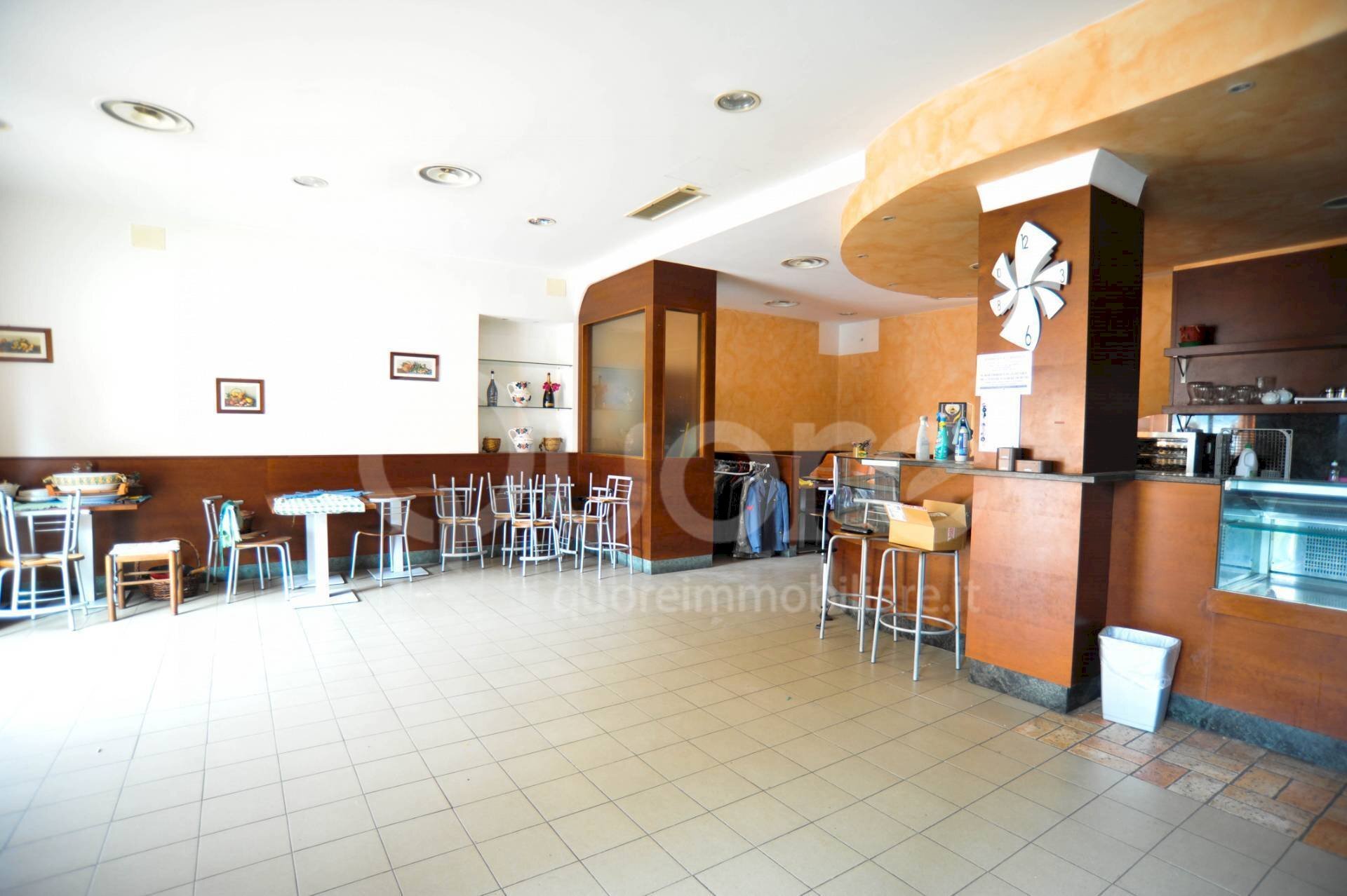 Negozio VIA VOLTURNO, Udine - foto 2