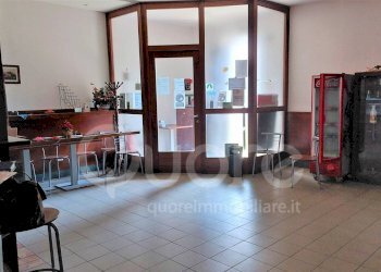 Shop VIA VOLTURNO, Udine - photo 6