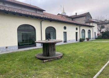 IMG_9523.JPG - Locale Commerciale Piazza Baracca 18, Buscate - foto 5