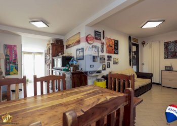 Bilocale Sestri Ponente, Genova, Genova (zona Sestri Ponente) - foto 1