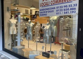 Negozio via Giuseppe Francesco Medail, 57, Bardonecchia - foto 3