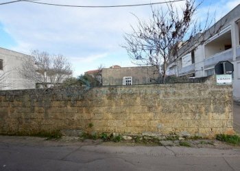 FACCIATA - Terreno edificabile Tiggiano - foto 2