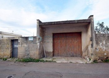 GARAGE - Terreno edificabile Tiggiano - foto 11