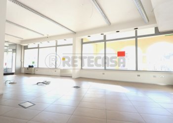 IMG_4174.JPG - Locale Commerciale Via G marconi 5, Altavilla Vicentina - foto 5