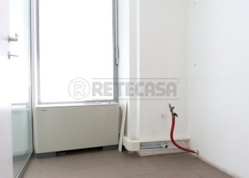 IMG_4180.JPG - Locale Commerciale Via G marconi 5, Altavilla Vicentina - foto 8