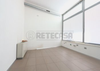 IMG_4182.JPG - Locale Commerciale Via G marconi 5, Altavilla Vicentina - foto 10