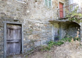 dafce947-d1f0-4bcf-bb6e-24e2966d6b75.JPG - Casa semi indipendente Zeri, Zeri - foto 5