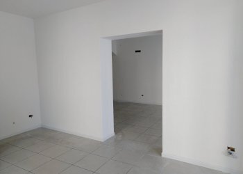 IMG_20200708_103954.jpg - Locale Commerciale Ragusa - foto 3