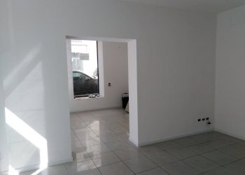 IMG_20201020_111510.jpg - Locale Commerciale Ragusa - foto 5