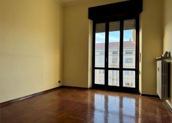 Ufficio Piazzale della Libertà, Cuneo (zona Cuneo Nuova) - foto 2