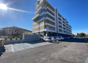 Two-room apartment Corso Alcide De Gasperi, Cuneo (neighborhood Donatello) - photo 3