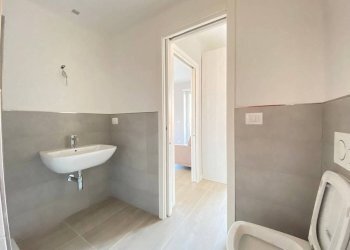 Two-room apartment Corso Alcide De Gasperi, 53, Cuneo (neighborhood Donatello) - photo 13