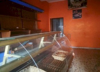 IMG_20230110_160834 (1024x768).jpg - Locale Commerciale VIA SALVATI 41, Caltanissetta - foto 4