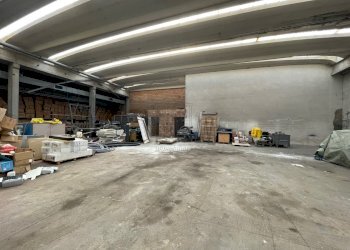 Capannone a Capannori (3).jpg - Locale Commerciale Via di Tiglio S. Margherita, Capannori - foto 1