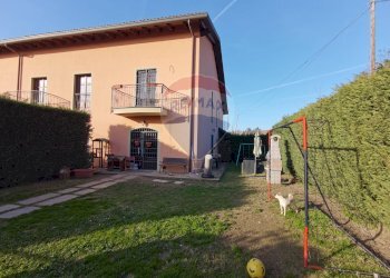 Villa a Schiera Via Martinotta 
 Valle San Bartolomeo, Alessandria, Alessandria - foto 2